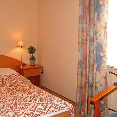 Hotel Europa Jastrzebia Gora Bagian luar foto