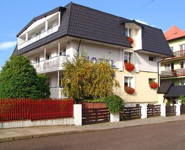Hotel Europa Jastrzebia Gora Bagian luar foto