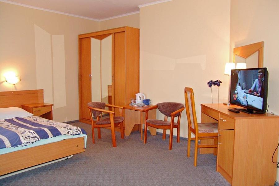 Hotel Europa Jastrzebia Gora Bagian luar foto