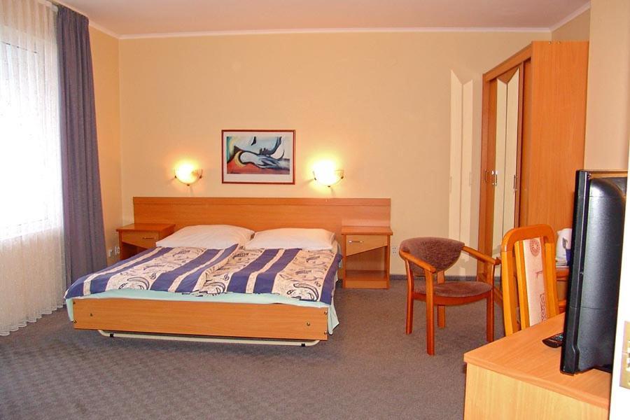 Hotel Europa Jastrzebia Gora Bagian luar foto