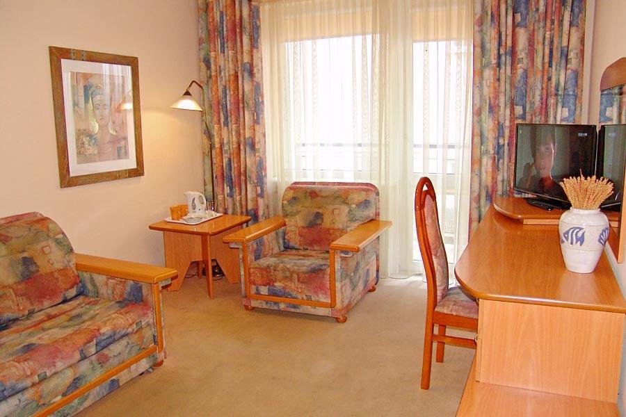 Hotel Europa Jastrzebia Gora Bagian luar foto